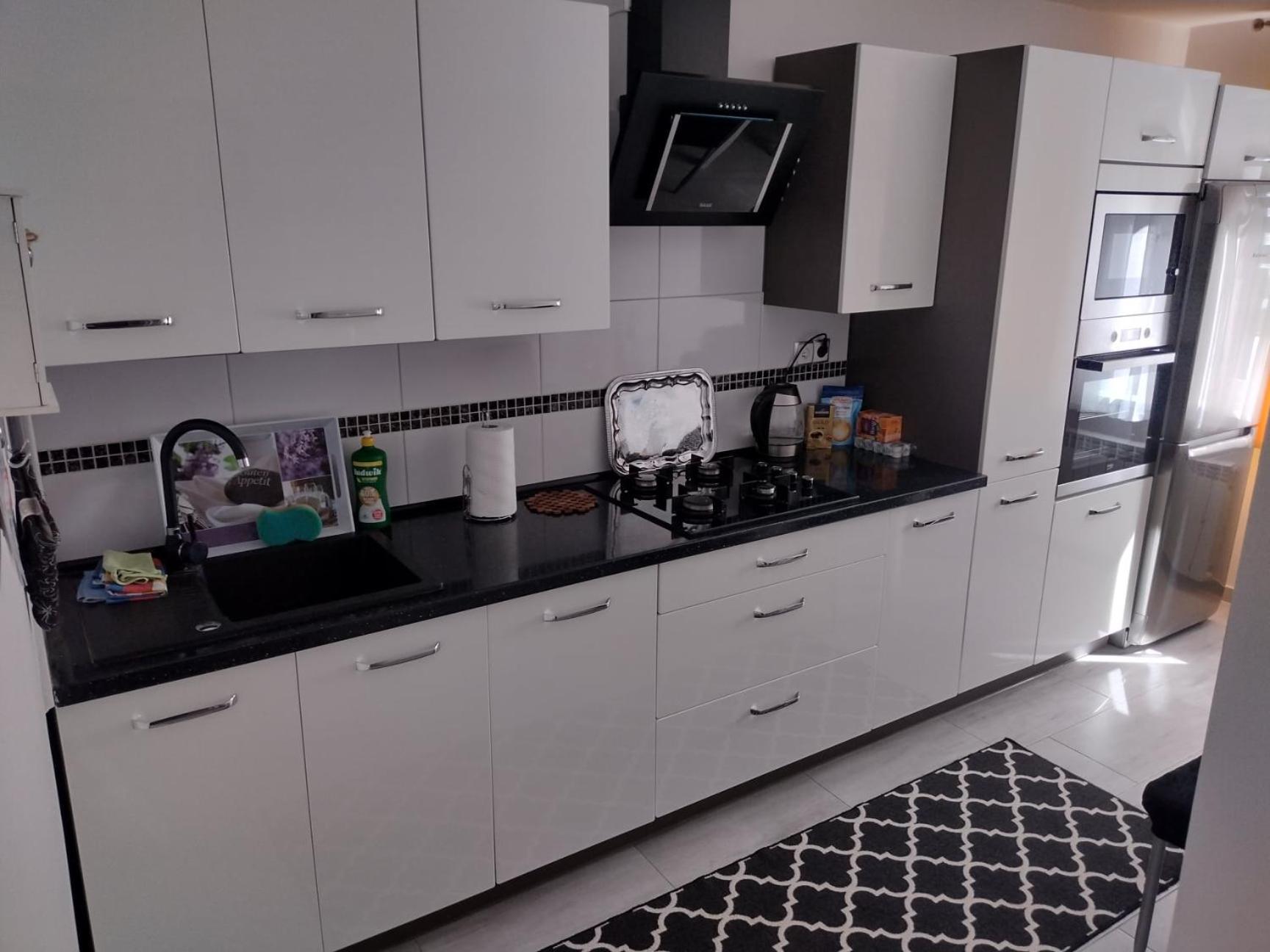 Apartament Premium แชมิตช์ ภายนอก รูปภาพ
