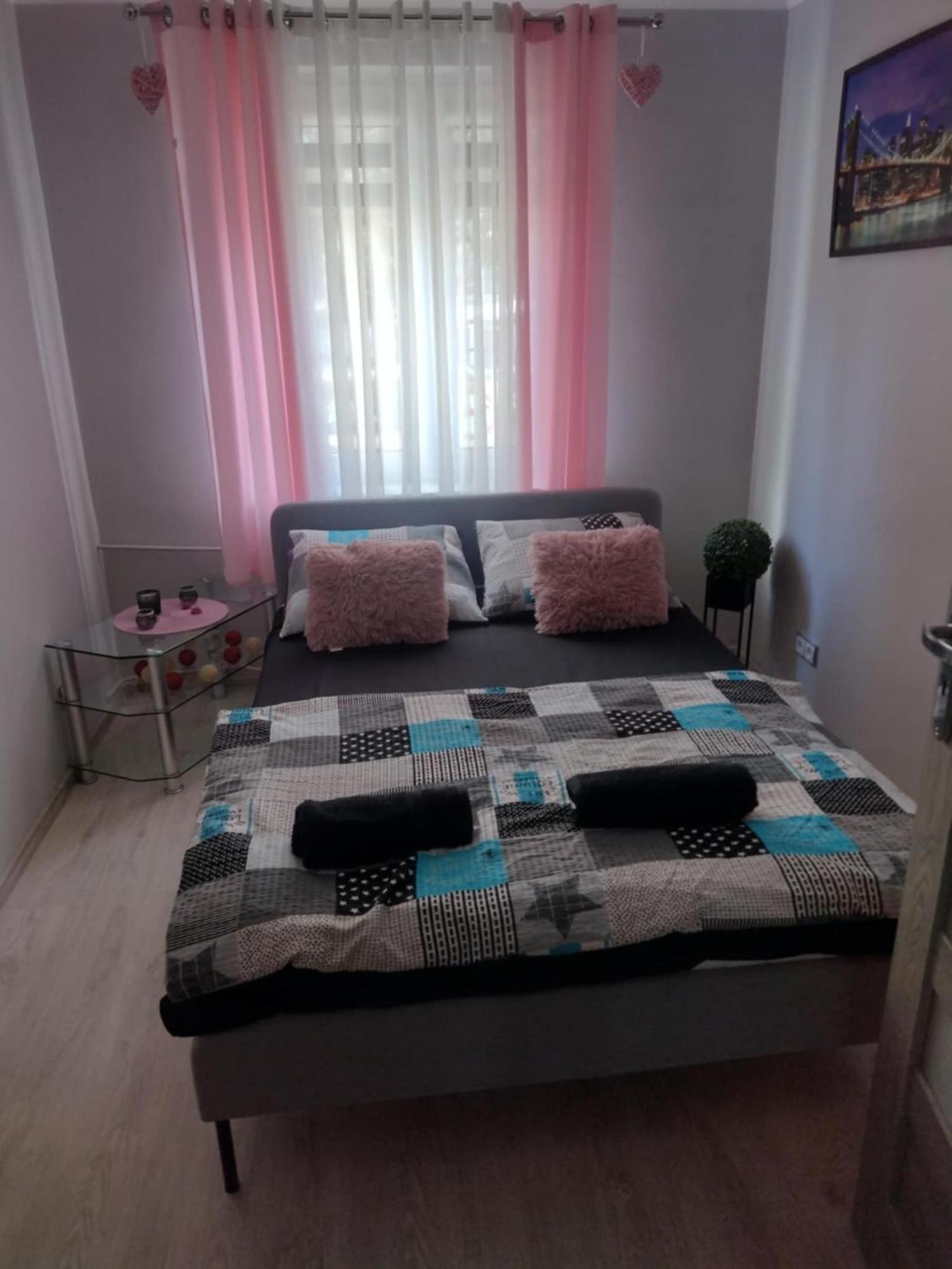 Apartament Premium แชมิตช์ ภายนอก รูปภาพ
